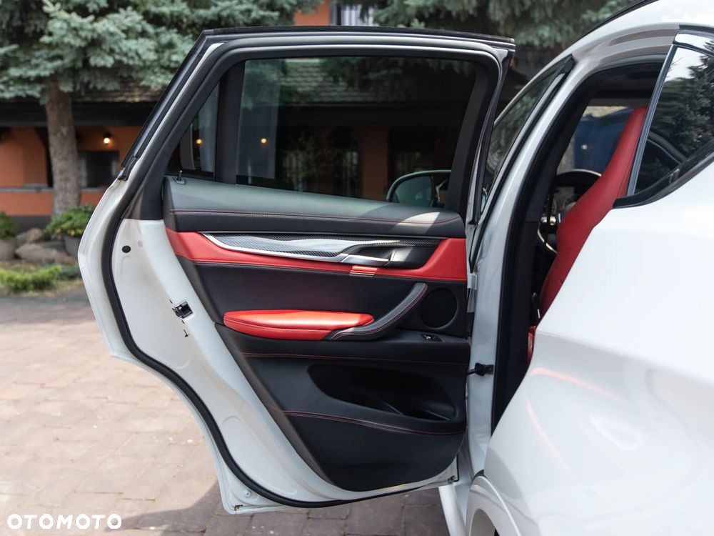BMW X6 - 11