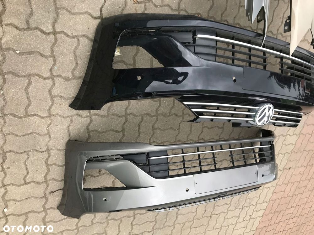 VW GOLF SPORTSVAN 510 ZDERZAK PRZÓD GRILL KAMERA - 10