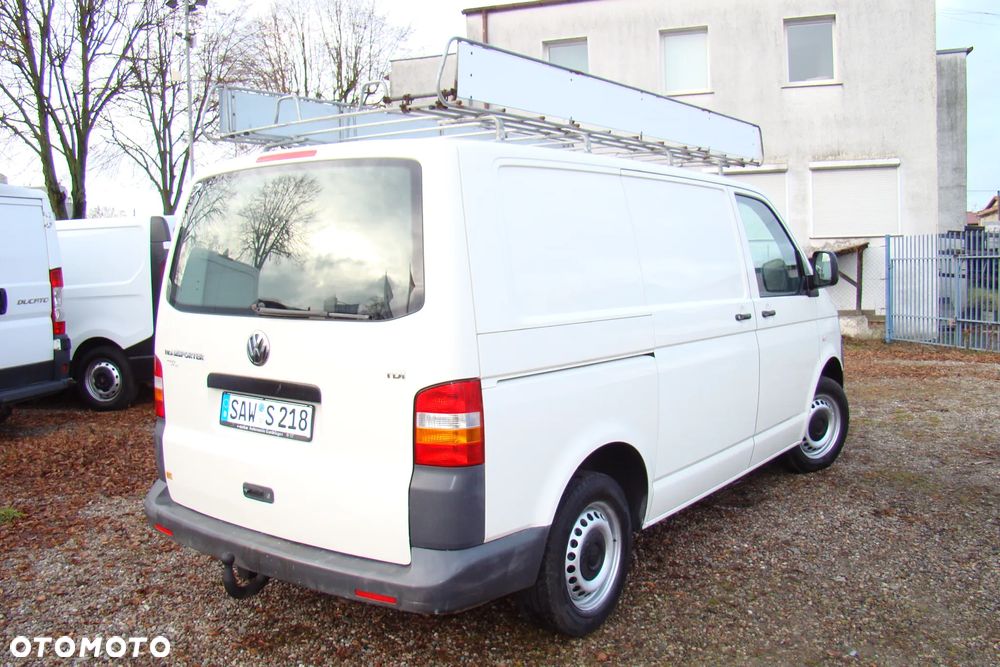 Volkswagen Transporter - 4