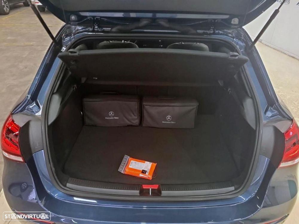 Mercedes-Benz A 250 e Style Plus - 48