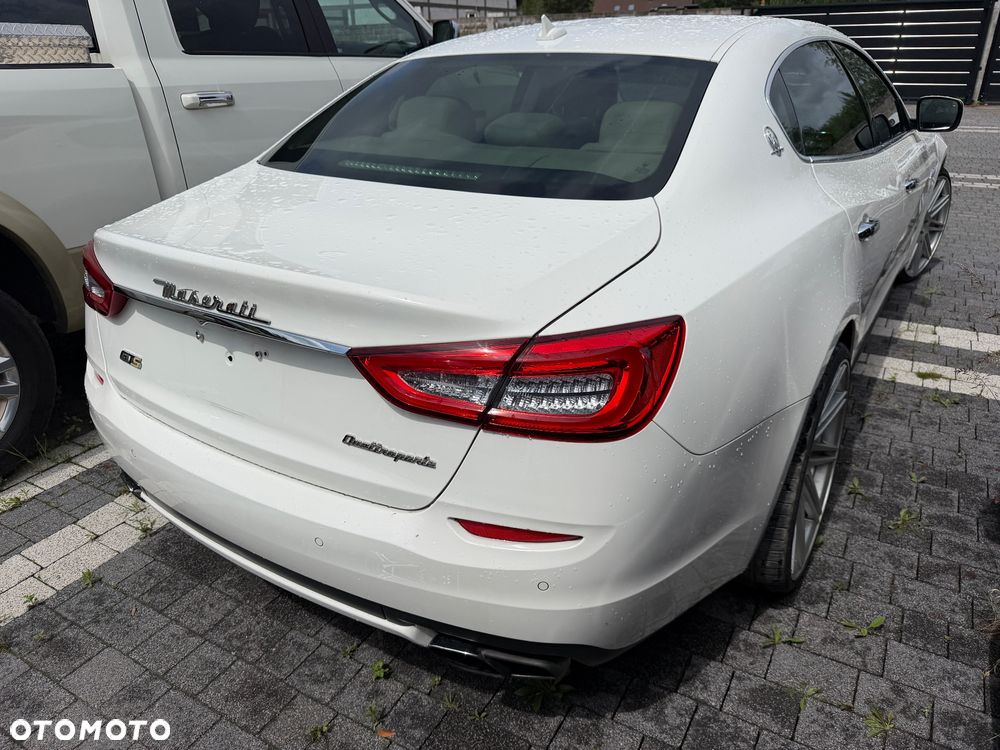 Maserati Quattroporte - 37