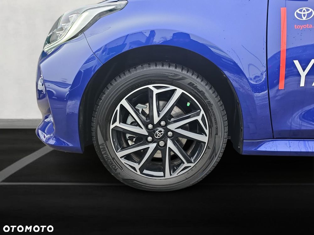 Toyota Yaris Hybrid 1.5 Style - 23