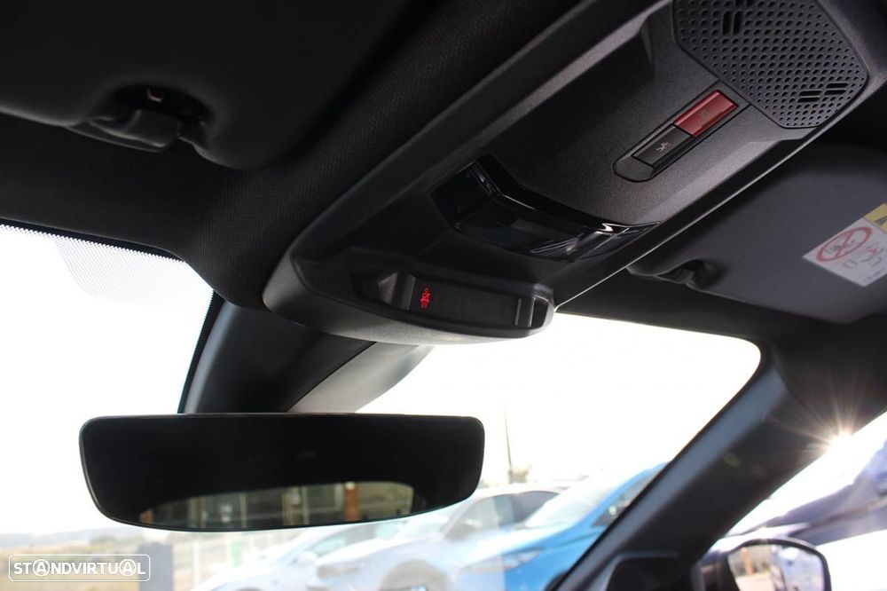 Peugeot e-208 50 kWh GT Line - 19