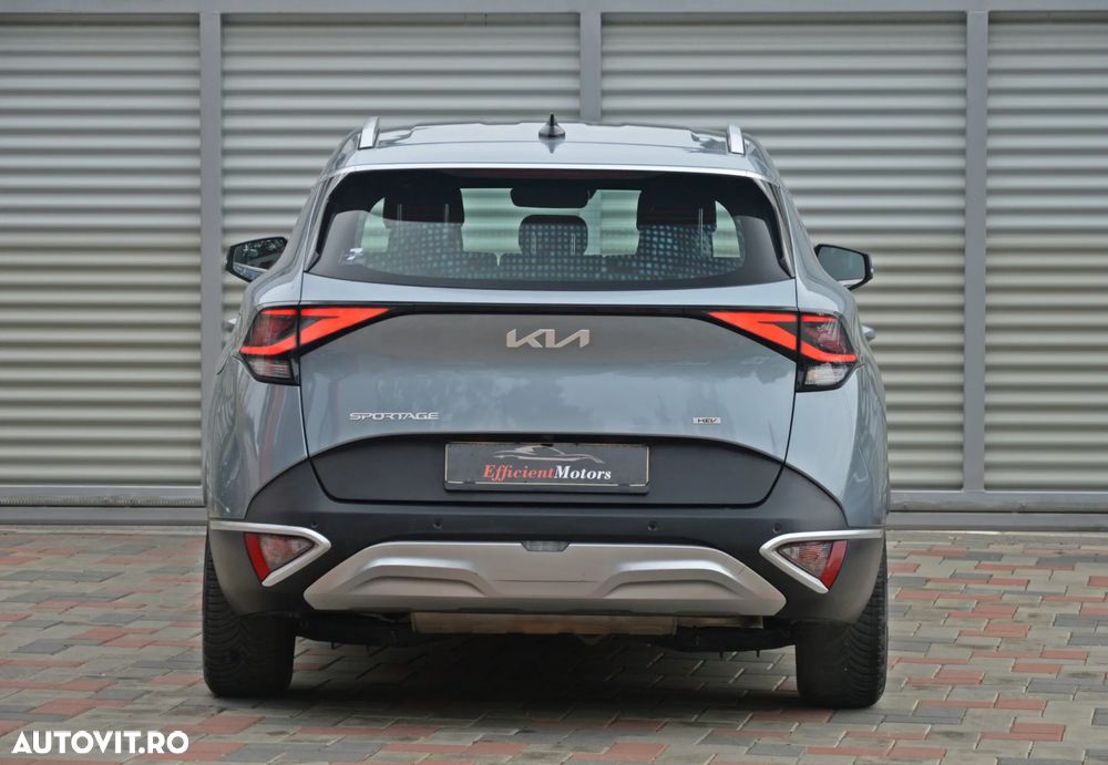 Kia Sportage 1.6 T-GDI HEV 6AT 4x2 Business Line - 18