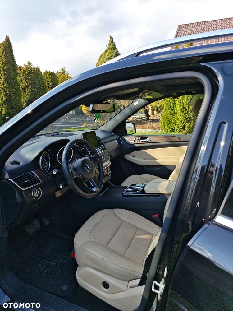 Mercedes-Benz GLE - 6