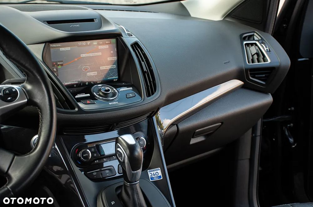 Ford Kuga - 27