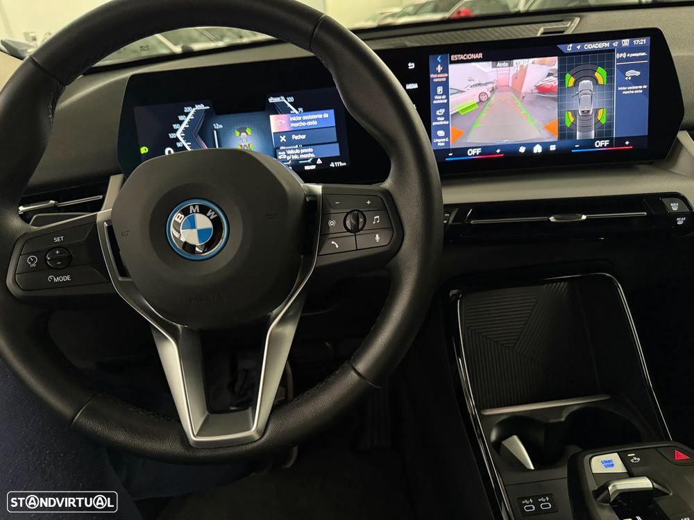 BMW iX2 xDrive30 - 31