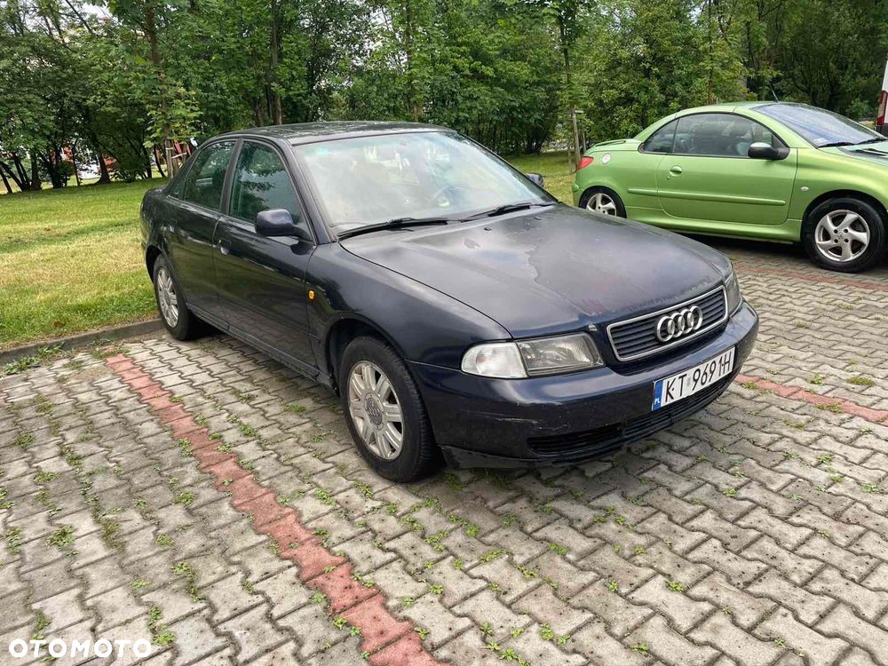Audi A4 Avant - 1