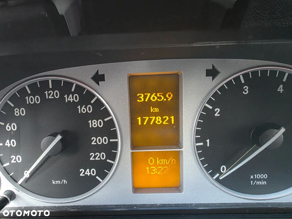 Mercedes-Benz Klasa B 170 - 13