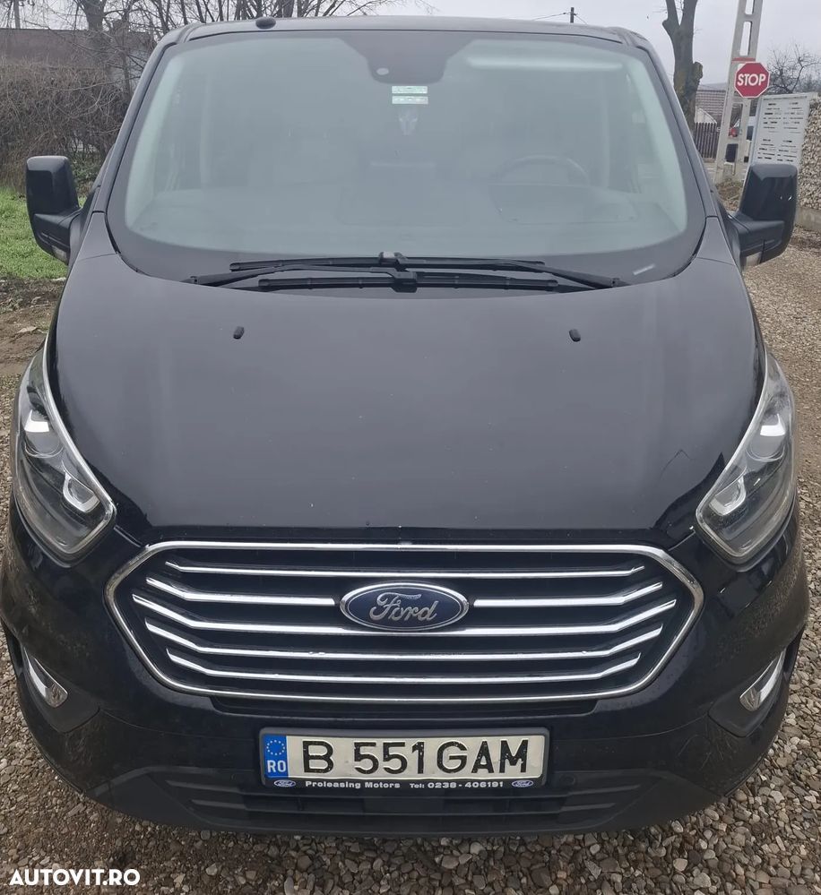 Ford Tourneo Custom Bus 320 2.0 EcoBlue 170 CP L2H1 Active Aut. - 5
