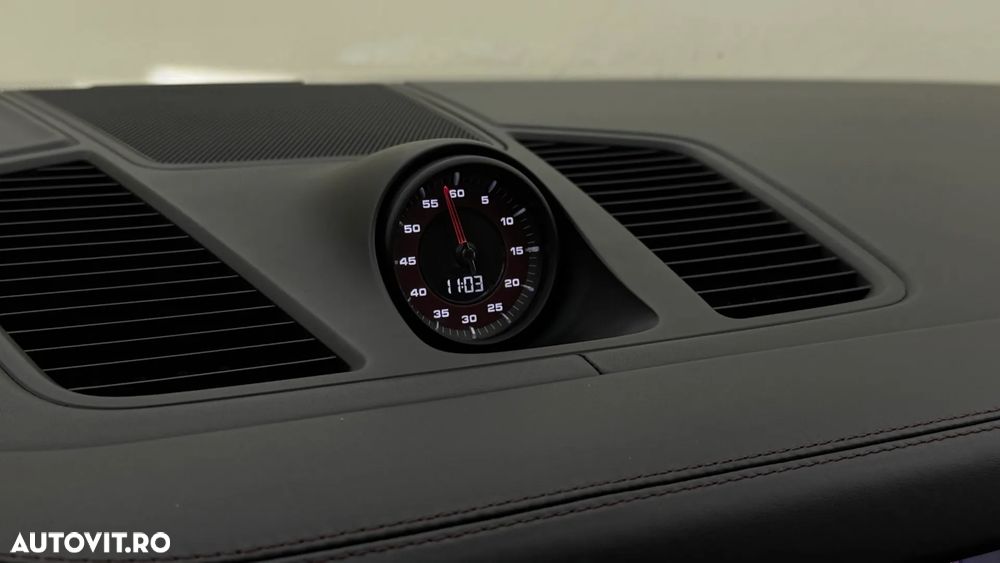 Porsche Cayenne Coupe Standard - 34