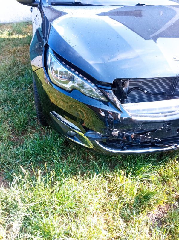 Peugeot 308 BlueHDi 120 Stop & Start Allure - 23