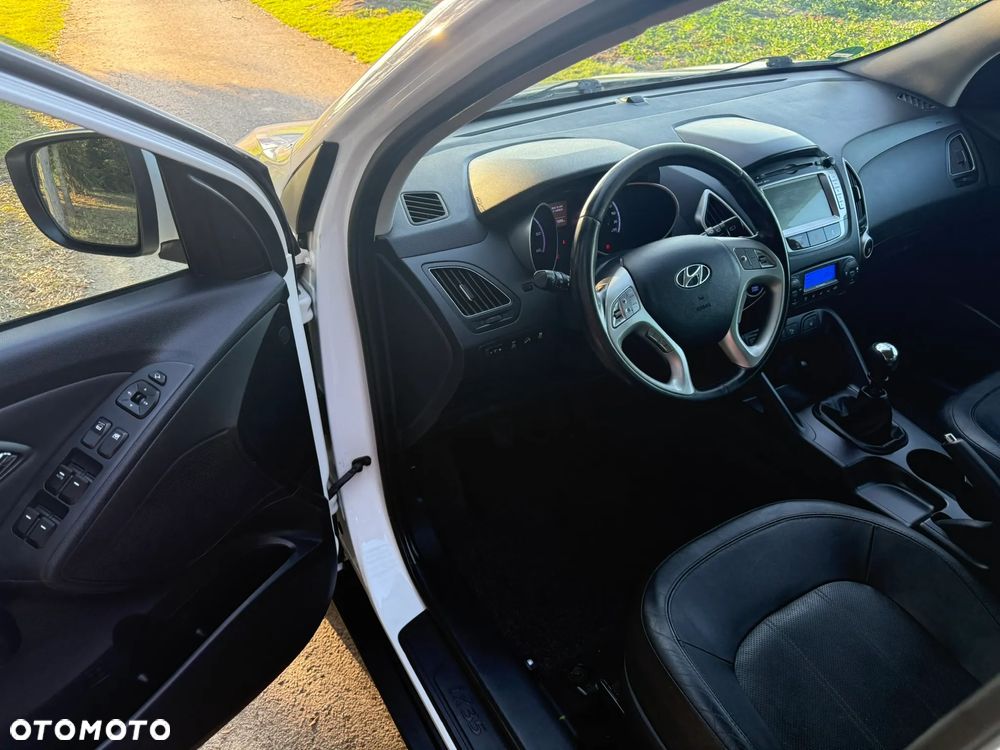 Hyundai ix35 2.0 CRDi Premium 4WD - 21