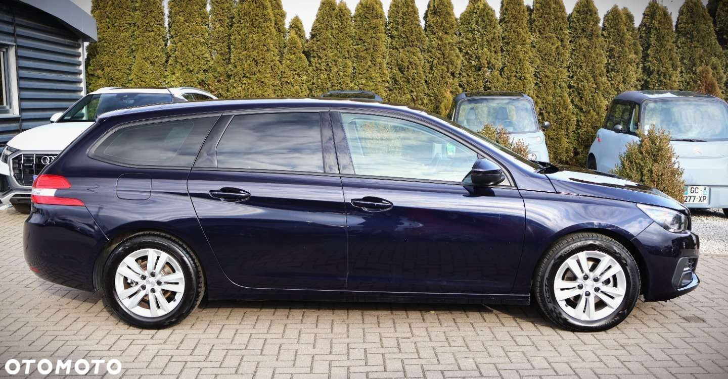 Peugeot 308 - 5
