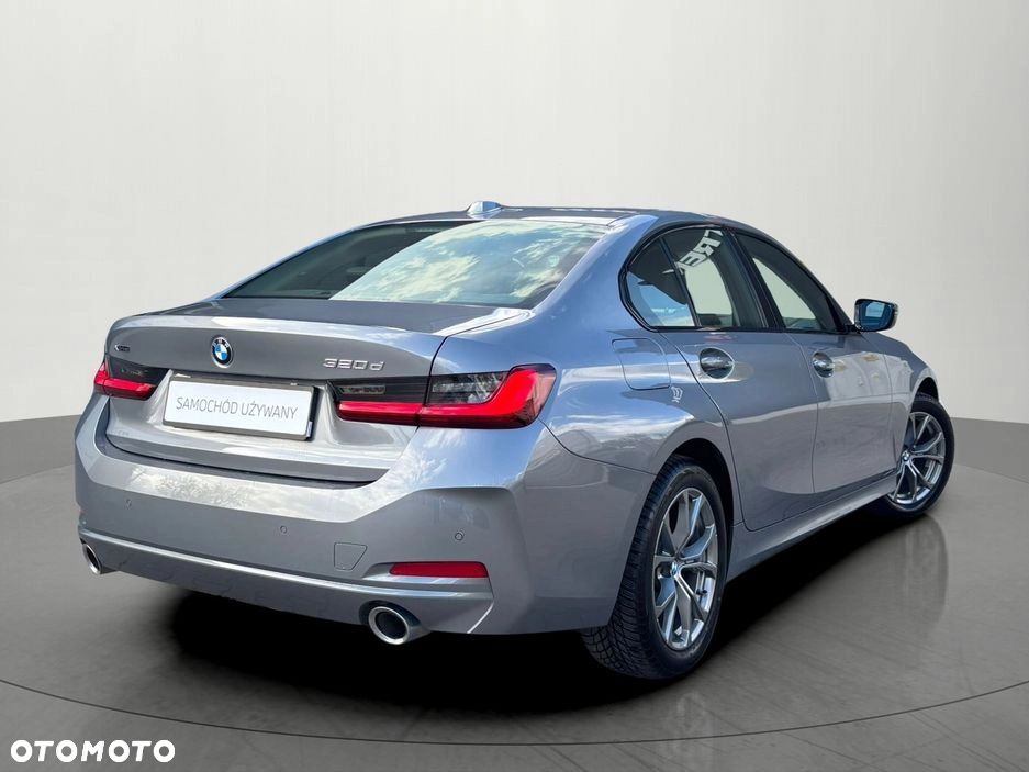 BMW Seria 3 320d xDrive - 3