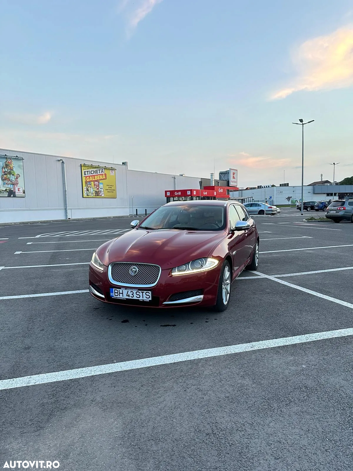 Jaguar XF 2.2 Diesel Sportbrake - 19