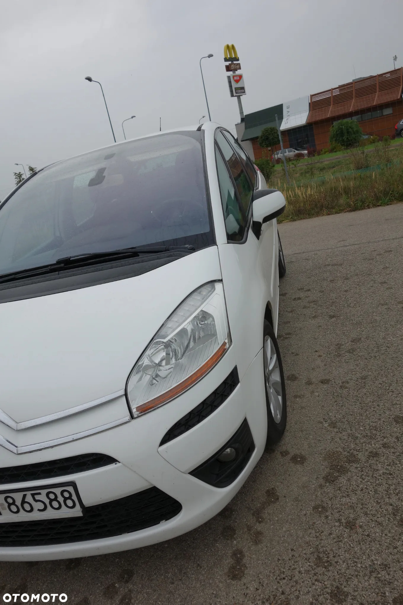 Citroën C4 Picasso 1.6 HDi Equilibre Navi Pack MCP - 6