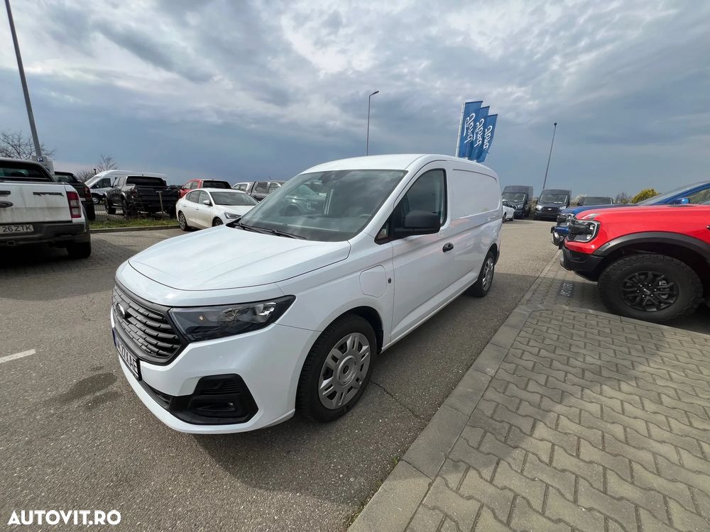 Ford Connect Van - 5