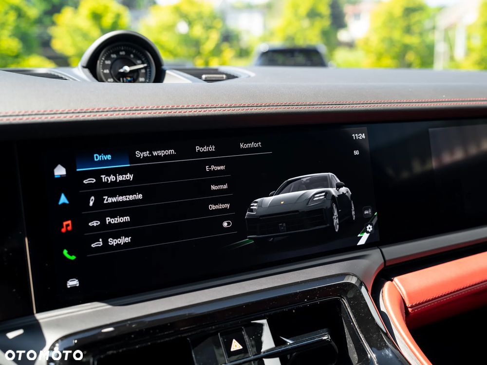 Porsche Panamera 4 E-Hybrid PHEV - 14