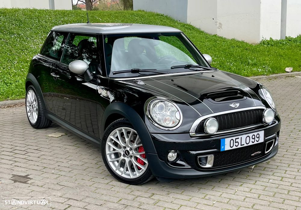 MINI 3 Portas John Cooper Works - 2
