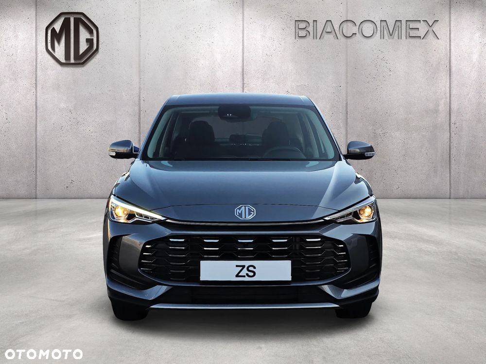 MG ZS Hybrid+ Standard - 8