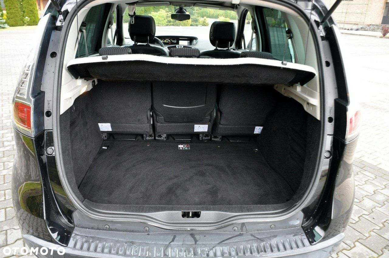 Renault Scenic - 38