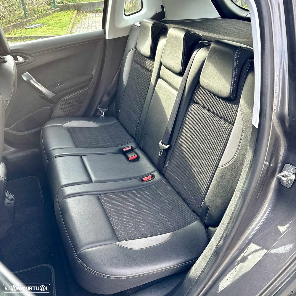 Peugeot 2008 1.5 BlueHDi Style - 19