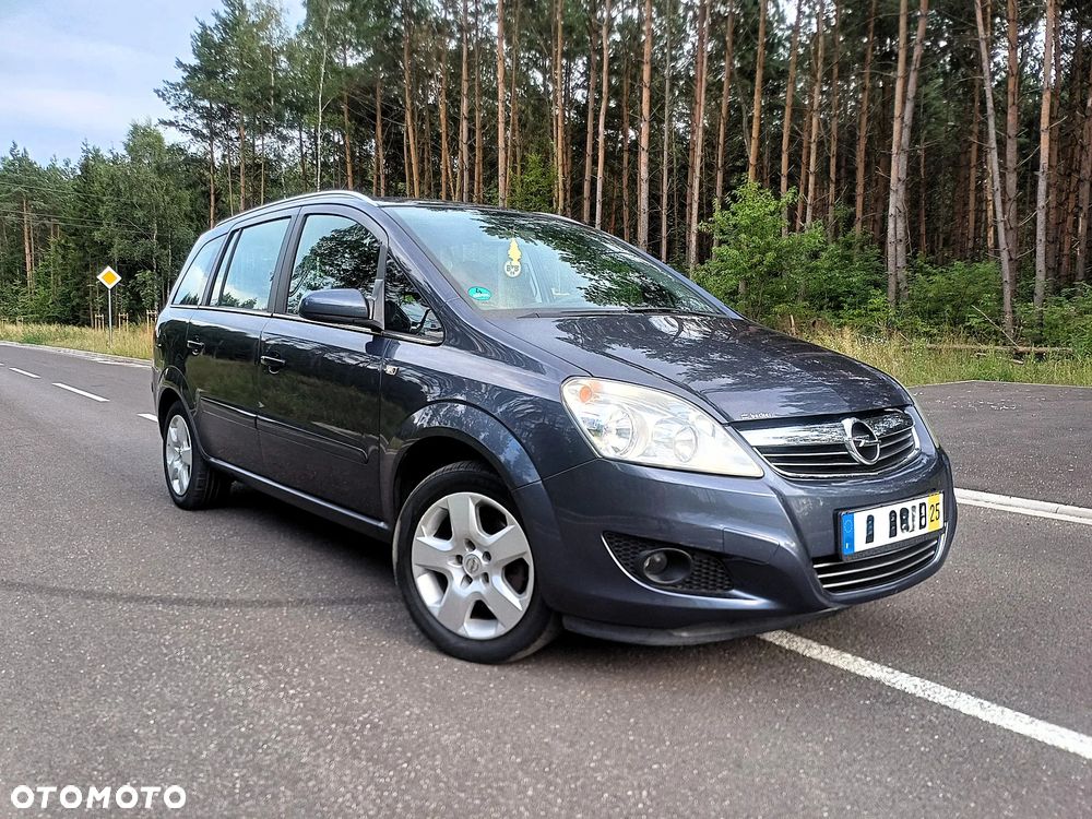 Opel Zafira 1.6 Edition - 1