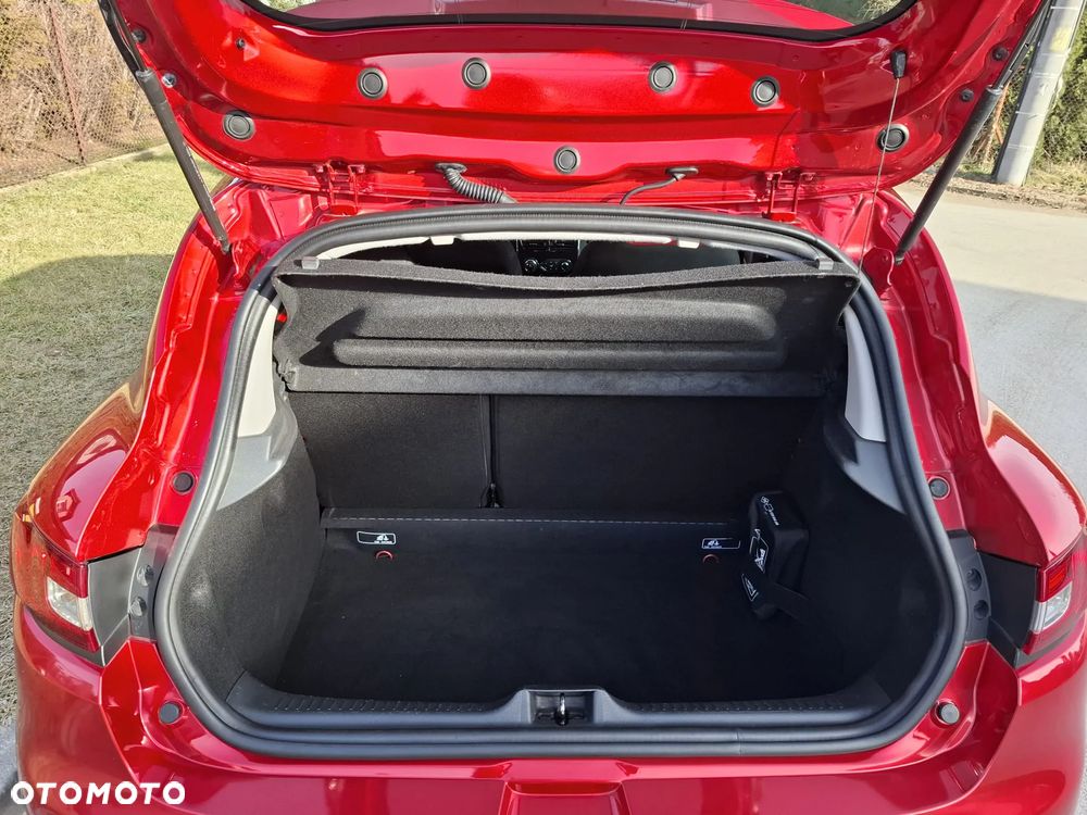 Renault Clio - 12