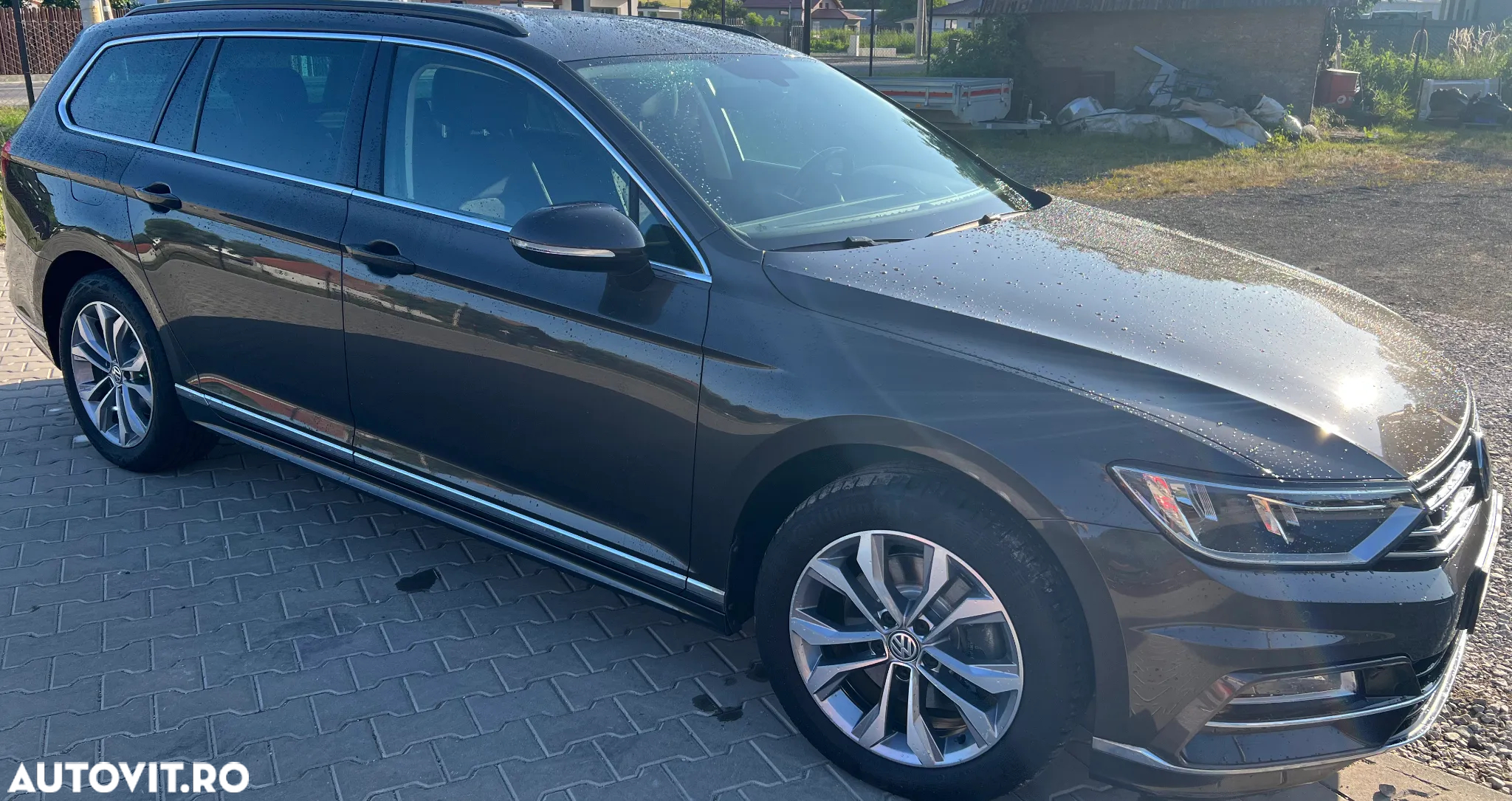 Volkswagen Passat Variant 2.0 TDI DSG Comfortline - 2