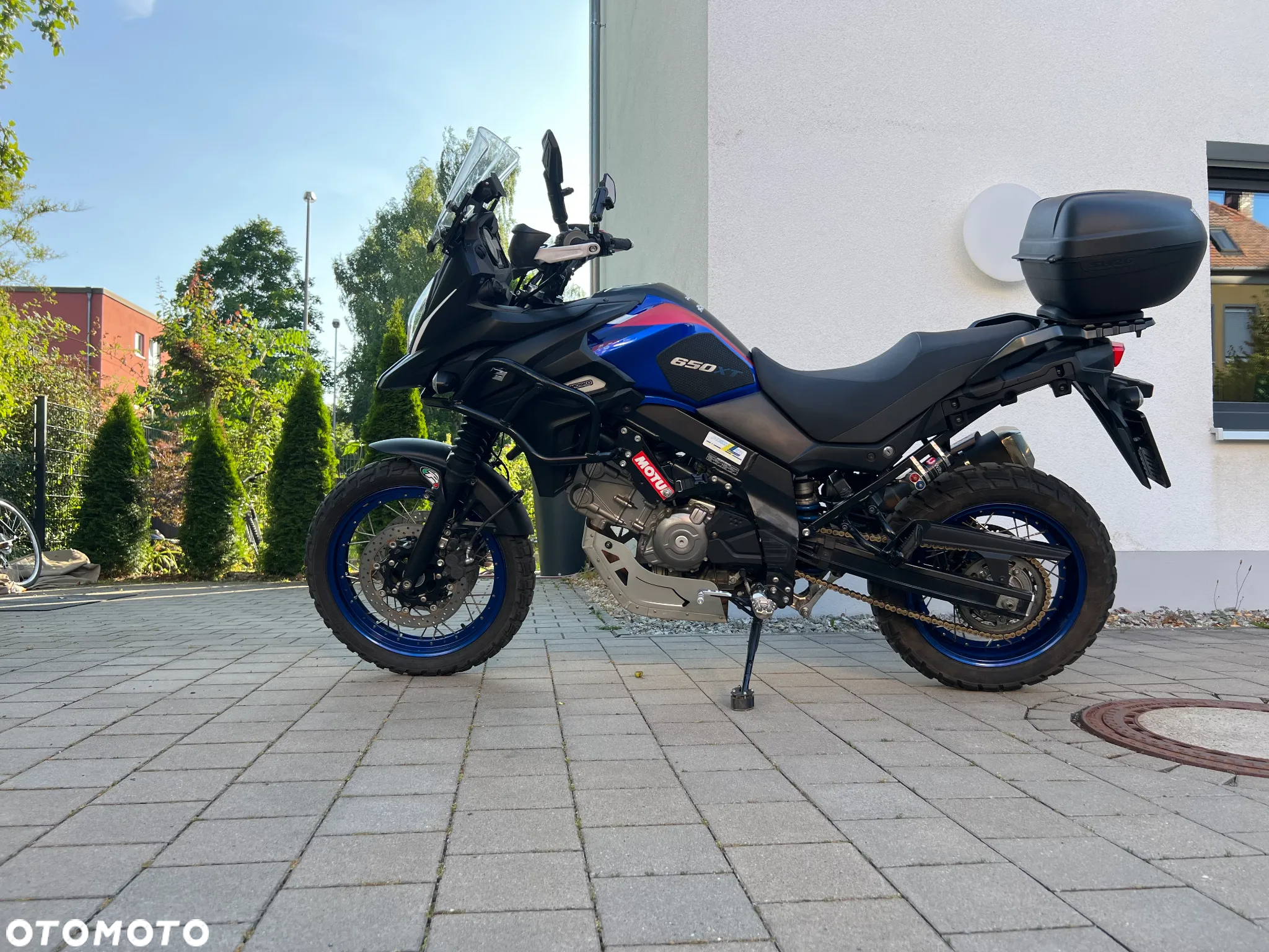 Suzuki V-STROM - 2