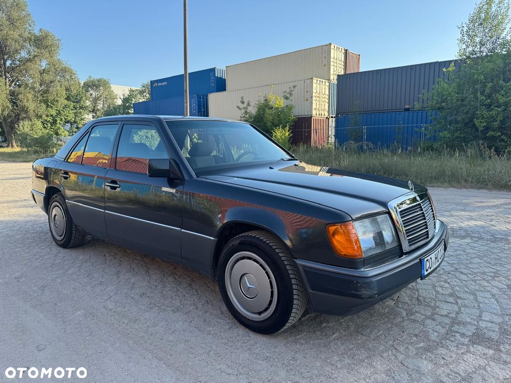 Mercedes-Benz W124 (1984-1993) - 3