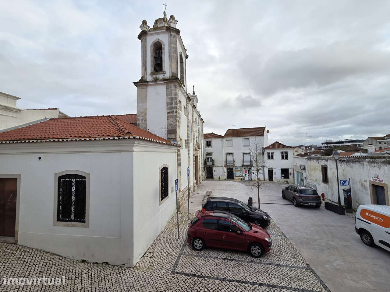 Moradia de Charme T6 no Centro da Cidade com 2 garagens - Grande imagem: 3/41