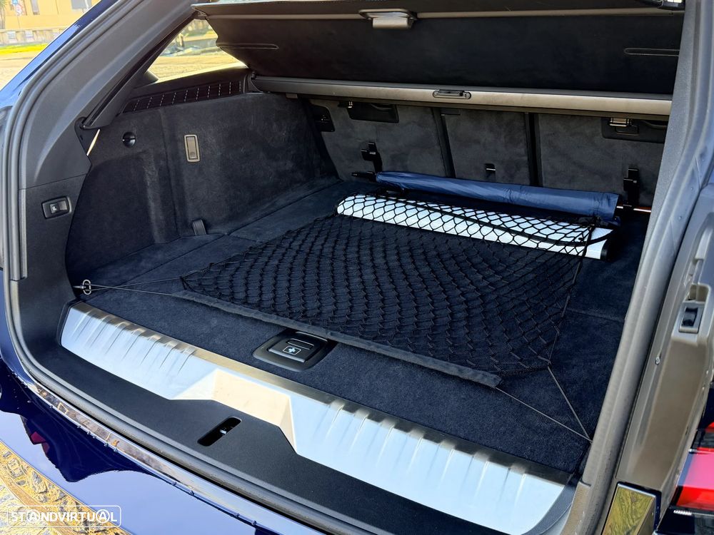 BMW 530 e Pack Desportivo M - 6