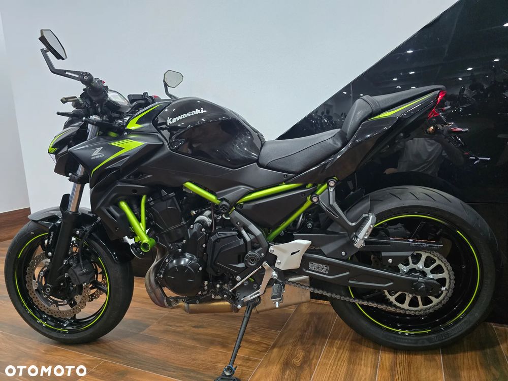 Kawasaki Z 650 - 6