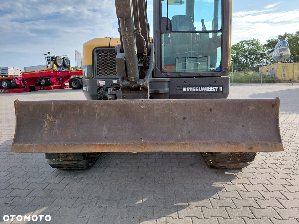 Volvo ECR 88 D - 17