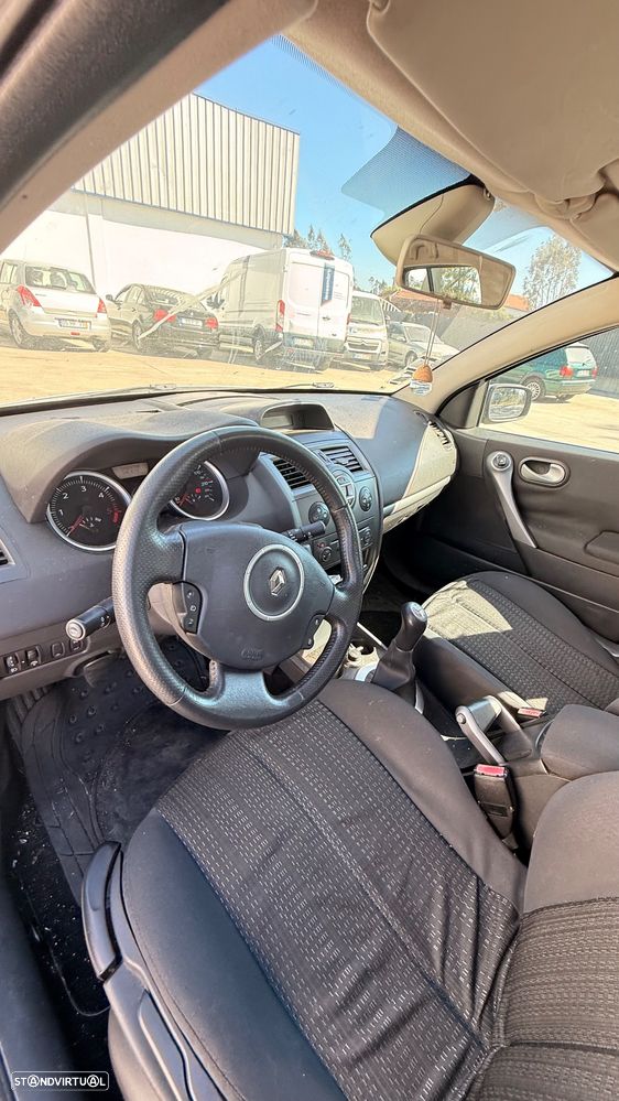 Renault Mégane 1.5 dCi Dynamique - 11