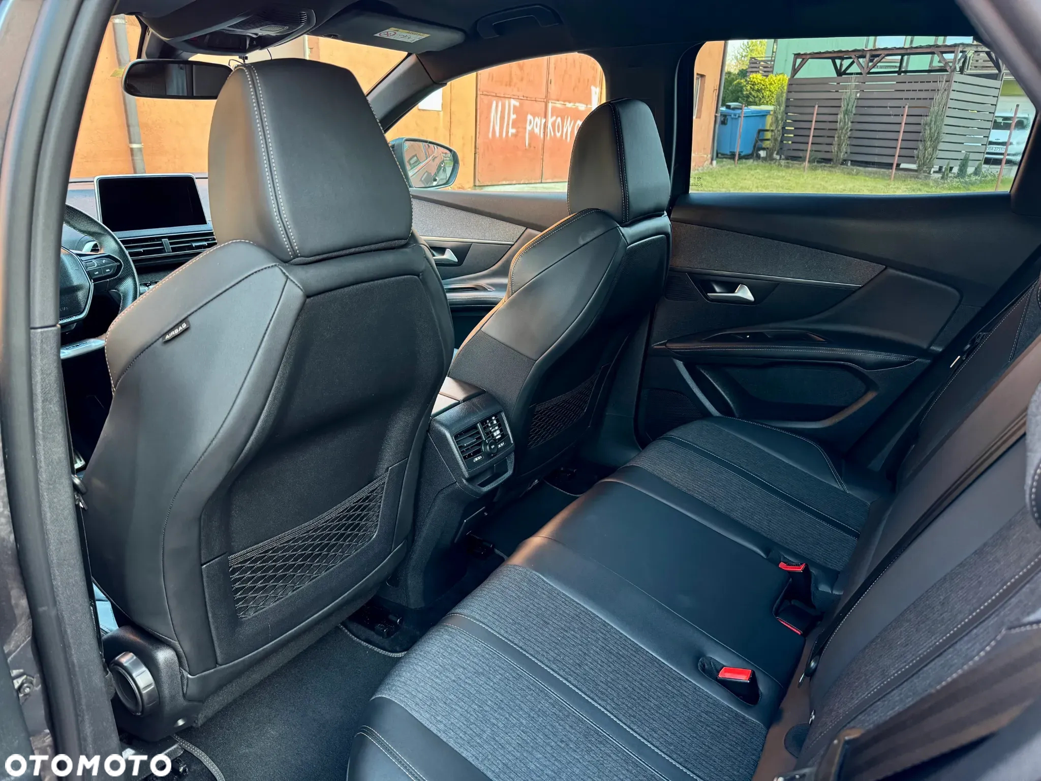 Peugeot 3008 1.5 BlueHDi GT S&S - 26