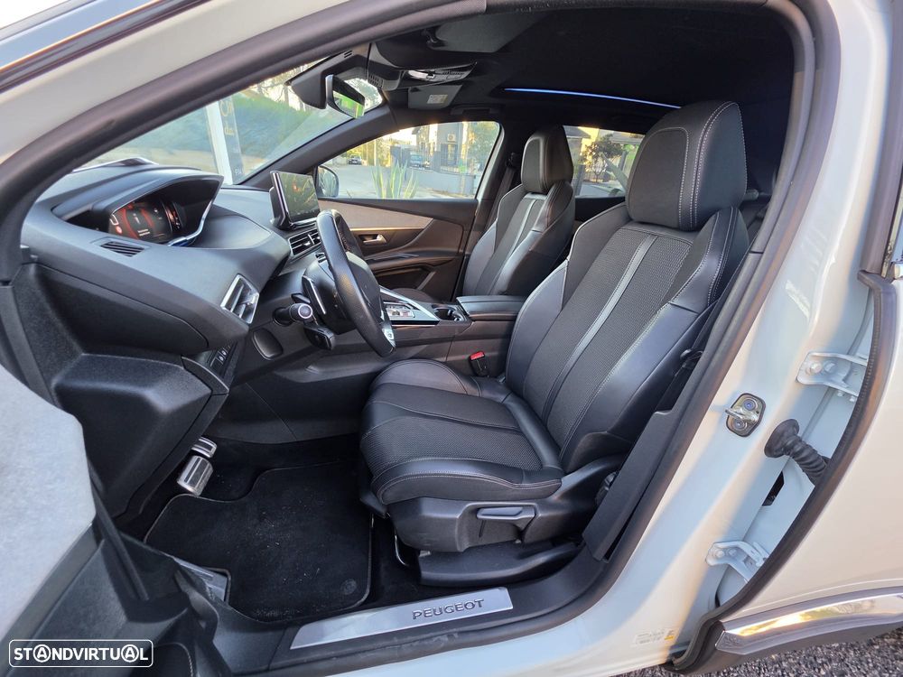 Peugeot 3008 1.5 BlueHDi GT Pack EAT8 - 8