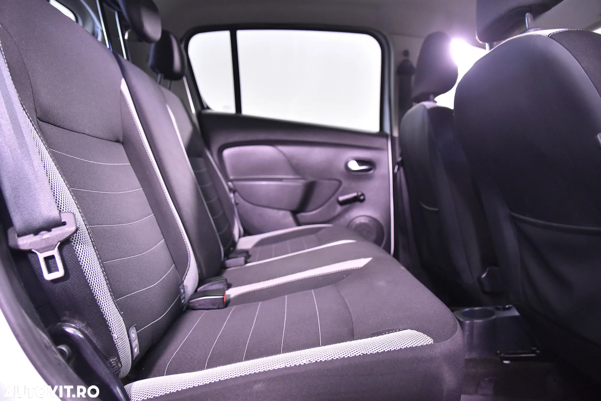 Dacia Sandero Stepway - 12