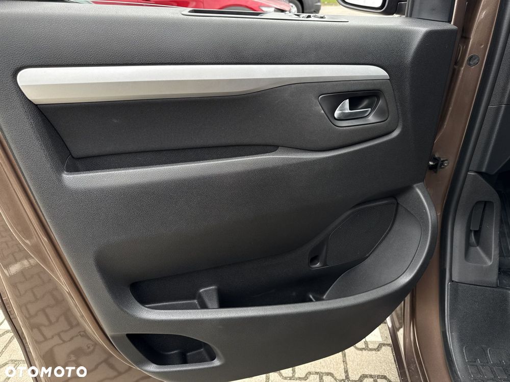 Toyota Proace Verso 2.0 D4-D Long Business - 17