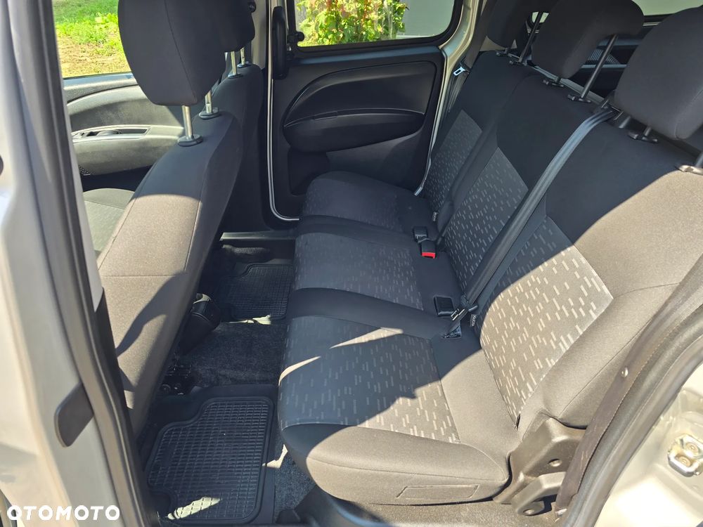 Opel Combo 2.0 CDTI Cosmo - 9