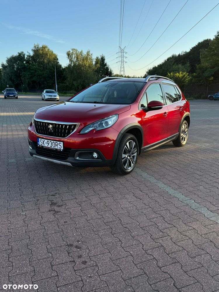 Peugeot 2008 1.2 Pure Tech Allure S&S EAT6 - 1