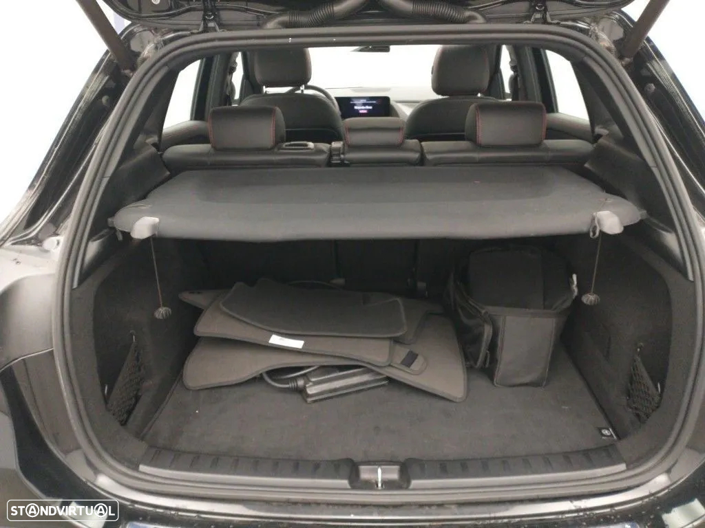 Mercedes-Benz GLA 250 e AMG Line - 11