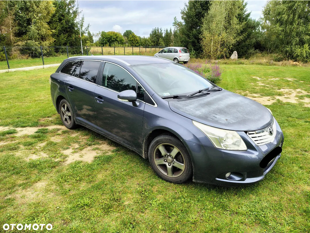 Toyota Avensis - 3