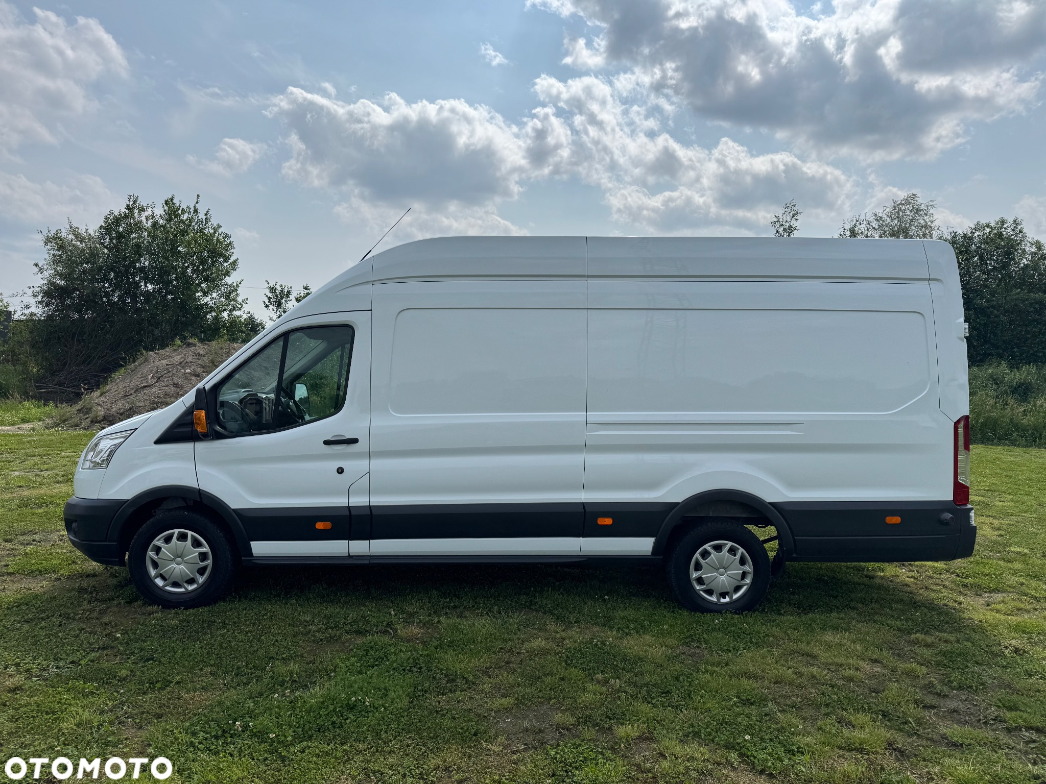 Ford Transit - 2