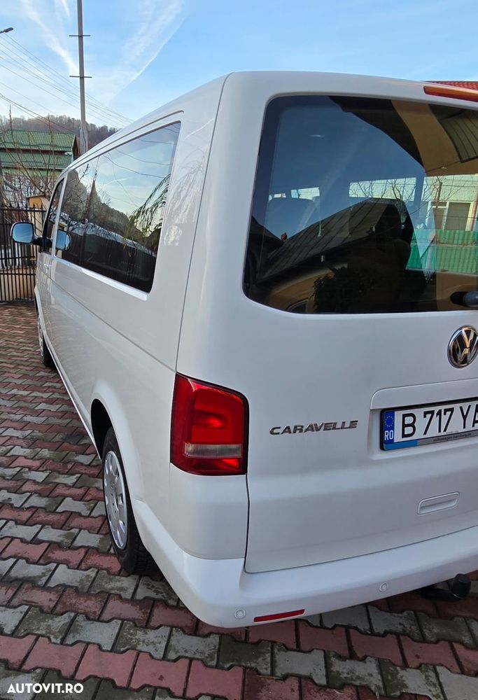 Volkswagen Caravelle - 9