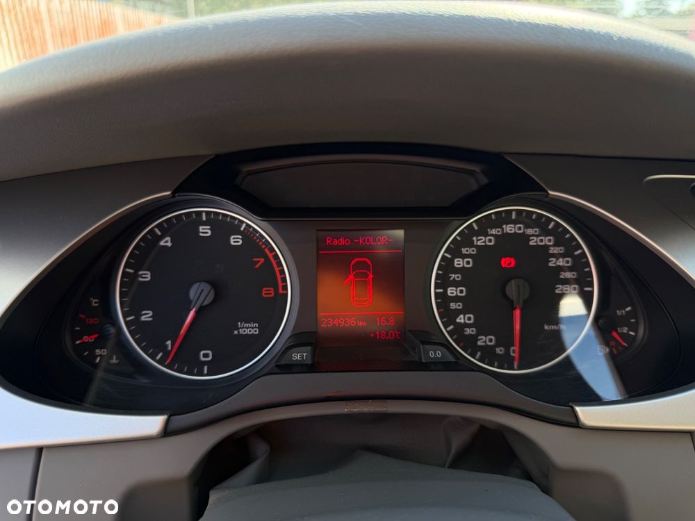 Audi A4 Avant 2.0 TFSI Attraction - 17