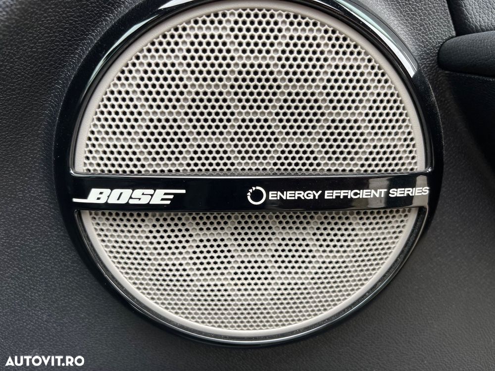 Renault Megane ENERGY dCi 130 Start & Stop Bose Edition - 19