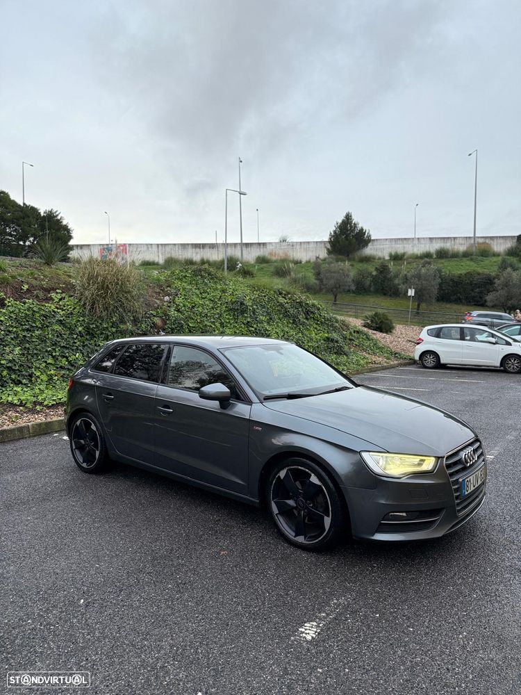 Audi A3 Sportback 1.6 TDI S line Sport Pack - 5